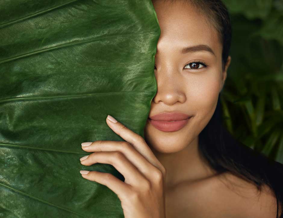 El maquillaje vegano busca introducir la cosmética natural en la rutina de belleza