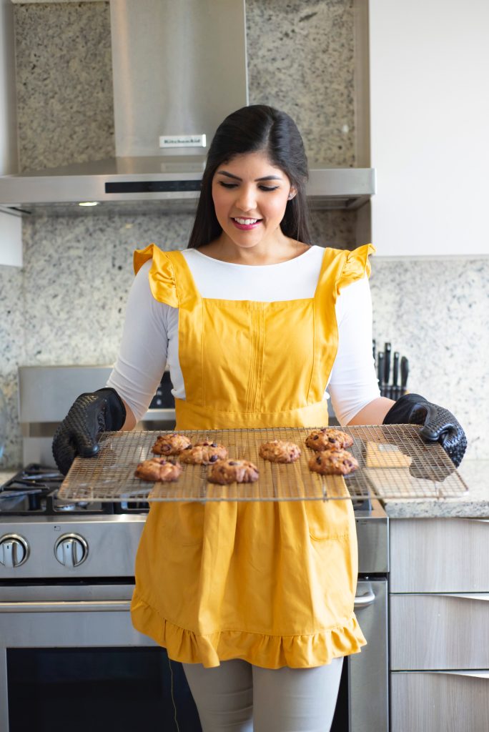 Carol Zapata lanza libro de cocina saludable 